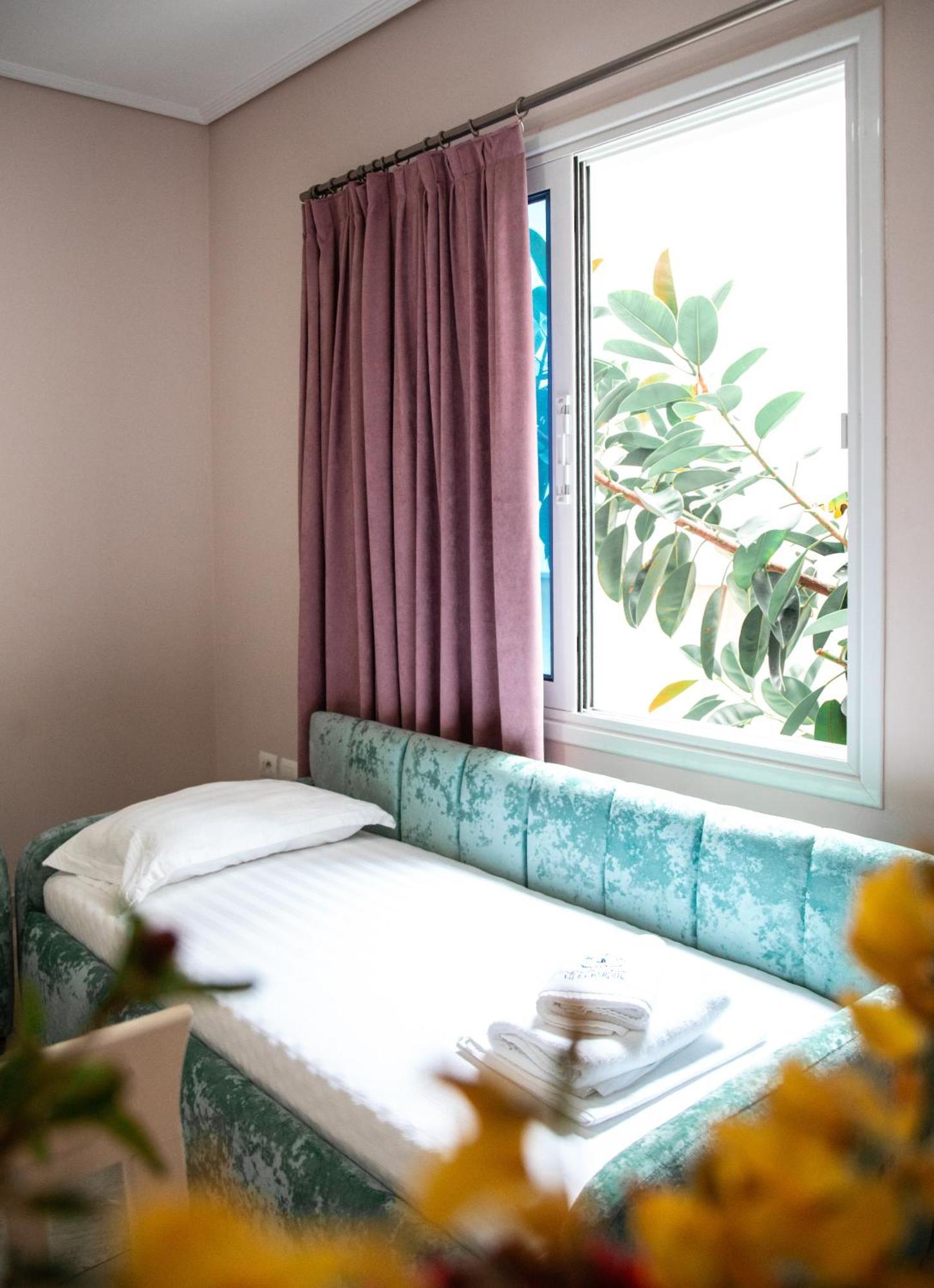 Vila E Bardhe Sarandë 외부 사진