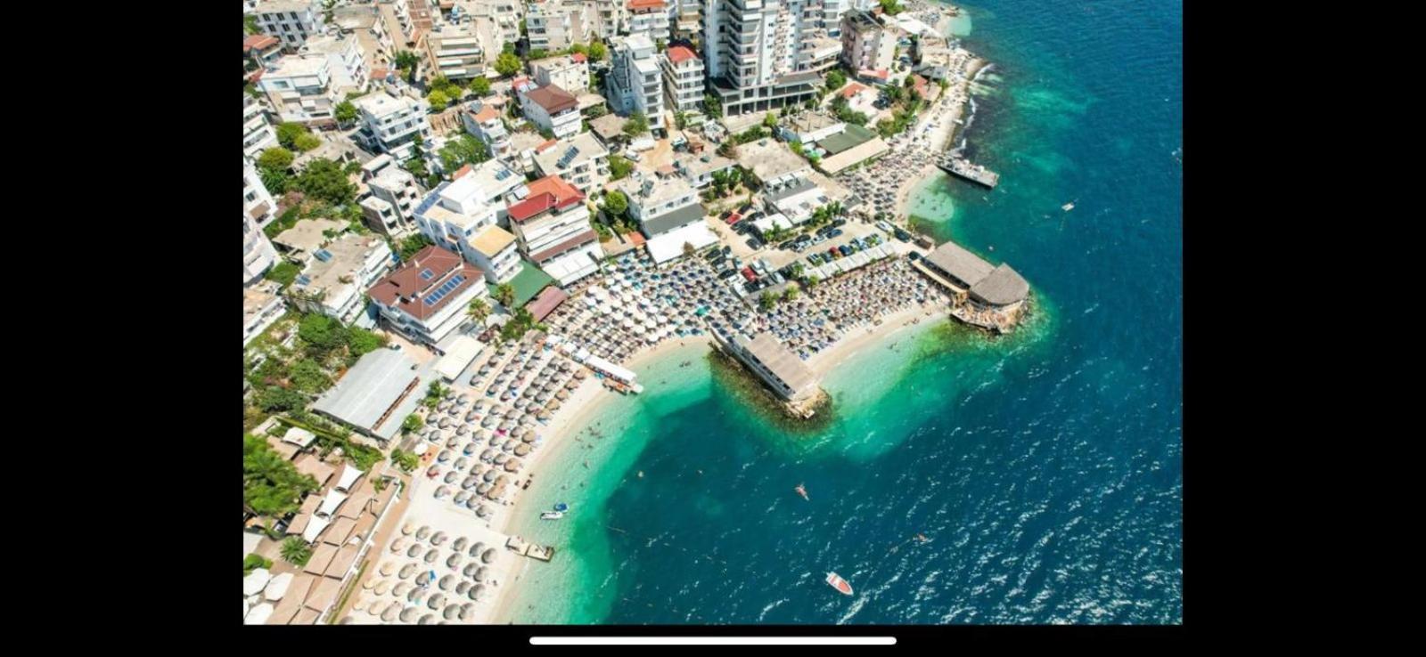 Vila E Bardhe Sarandë 외부 사진