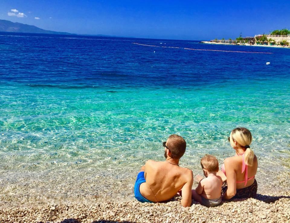 Vila E Bardhe Sarandë 외부 사진